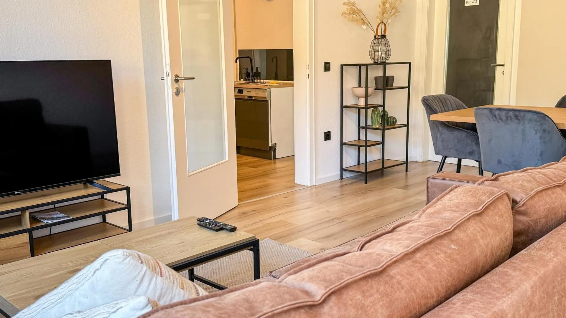Apartment Duesseltal Messe 100Qm Dusseldorf
